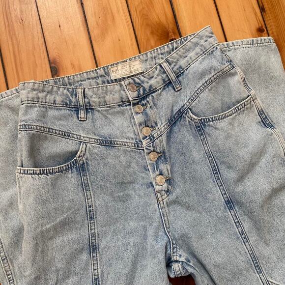 Free People Fly Button Jeans Tagged Size 30 - Picture 2 of 4